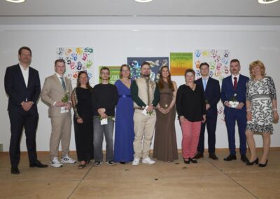 Klassenbeste mit Klassenlehrkräften