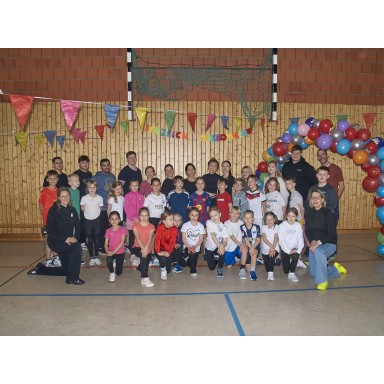 Gruppenbild Zirkusauftritt